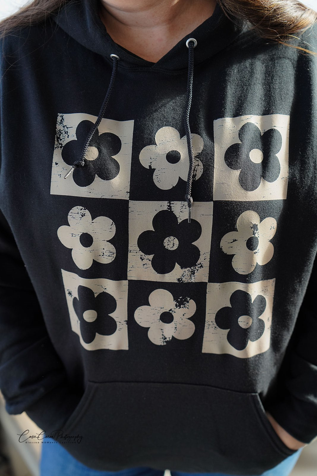 Black and Cream Checkered Daisies