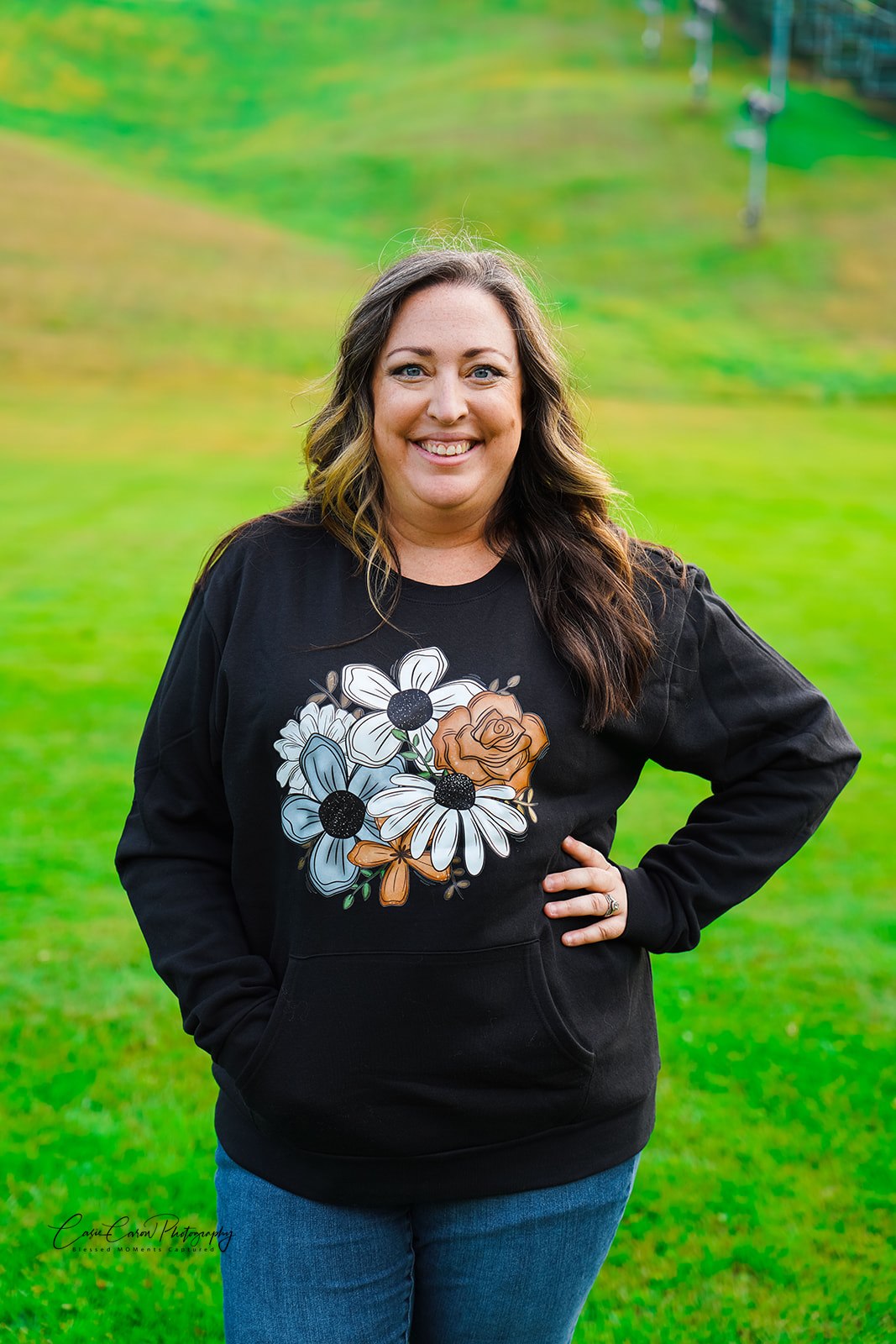 Neutral Fall Floral Sweatshirt w/Pocket